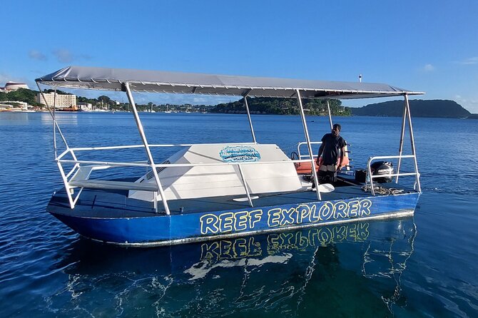 1 hr Reef Explorer in Port Vila harbour, Vanuatu - A one-hour route around Iririki Island