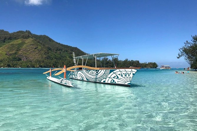 2-hour Private Sunset Cruise - Boarding at Tiki Parc Moorea at 4:00 pm