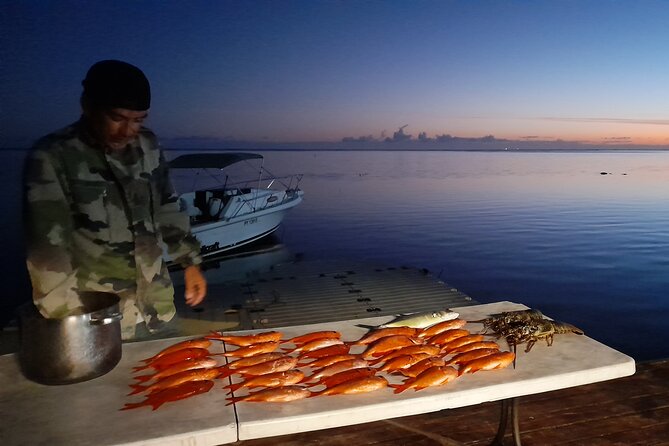 4 Hour Ariki Fishing Activity in Moorea - Food, drinks, and souvenir photos