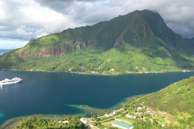 4x4 Moorea Safari Tours : Private tours - Belvedere Lookout and the two-bay view