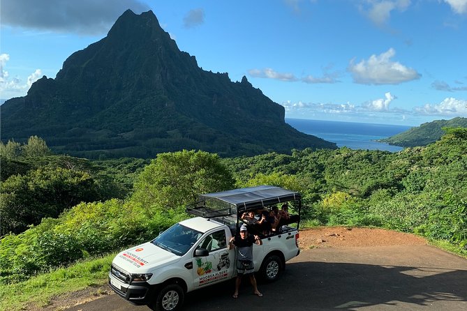 4x4 Moorea Safari Tours : With Hotel transfers - Why a 4x4 is useful on Moorea