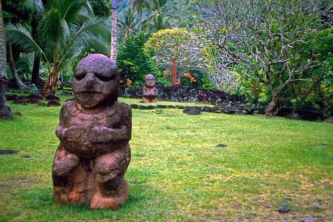 5 Hours Tahiti Island Tour - West and East Coast - Maraa Grotto and a short walk through the forest