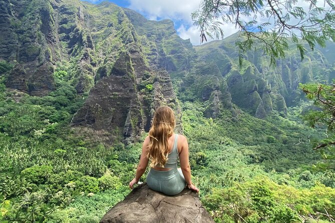 Adventurous Escape to Hakaui Valley - A warm welcome in Hakaui Village at 9:00 am