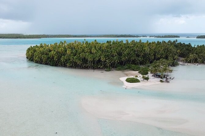 Blue Lagoon - PRIVATE ISLAND Pink sand beach and wildlife reserve - Should you book the Blue Lagoon tour?
