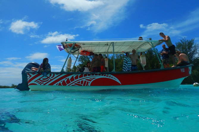 Boat tour 1/2 day Excursion in the lagoon of Moorea - Moorea’s lagoon, with the best moments in the water