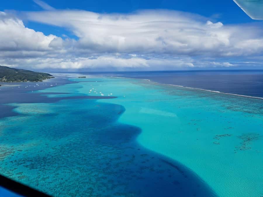 Bora-Bora 30 minutes private flight in light aircraft - Bora Bora seen from 400 meters
