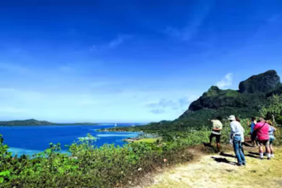 Bora Bora: 4WD History & Culture Tour - Why this 4x4 tour adds another side to Bora Bora