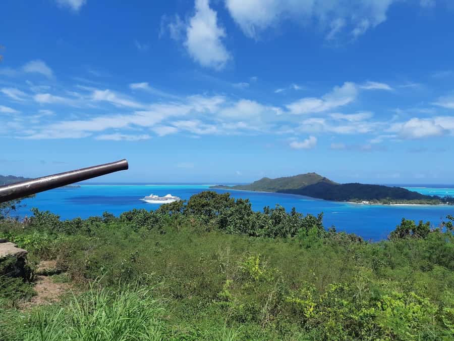 Bora Bora: Island Tour and Mountains Getaway by Quad Bike - Starting in Vaitape and learning the quad