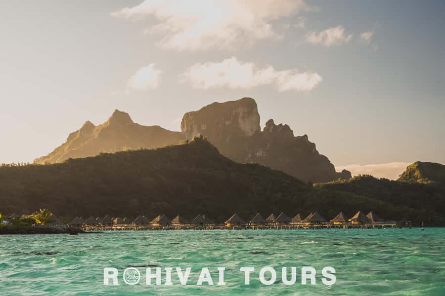 Bora Bora: Private Sunset cruise on the lagoon - The ride from your hotel pier to the open lagoon