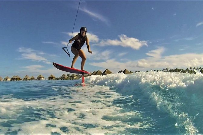 Bora Bora Water Sport : Wakeboard Ski Tube - Water-Skiing Over a Clear Lagoon