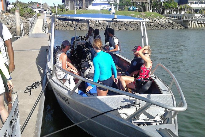 Certified Scuba Diving with Whitetip Marine Adventures team - Why a group of eight matters underwater