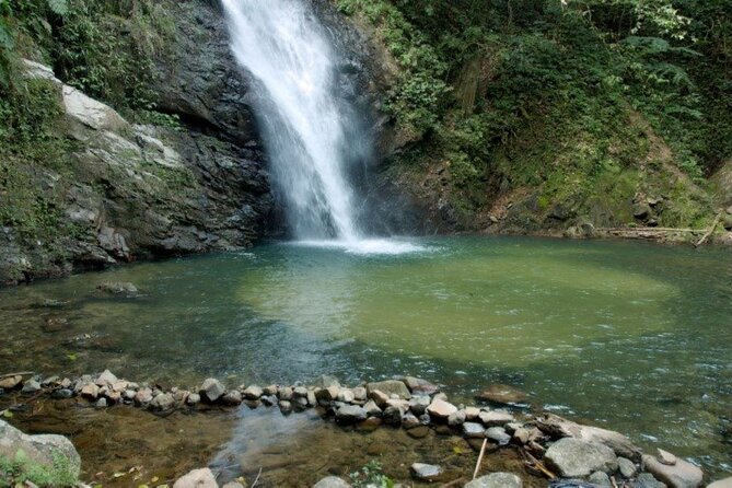 ''Coral Coast Adventure: Biausevu Waterfall & Natadola Beach !'' - Who will enjoy this Coral Coast combination?