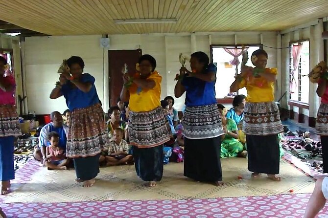 "Coral Coast Adventure: Pottery, Kava, Meke, Dunes & Temple'' - Tappoo in Sigatoka: handicrafts and food