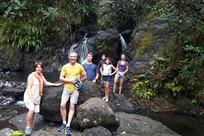 Crossing Island of Tahiti 4x4 Mountain, Waterfall, River, Basins - What the mountain road feels like
