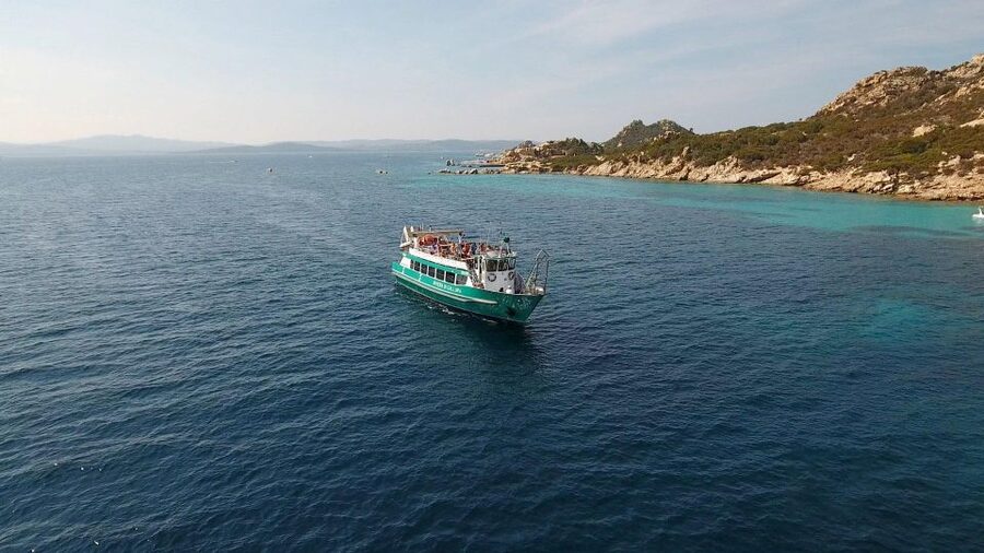 Daily Boat Excursions La Maddalena Archipelago - Cruising along La Maddalena’s coast