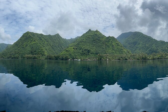 Excursion to discover the authentic Tahiti Peninsula 4:00 - The remote Te Pari coast and Fenua Aihere