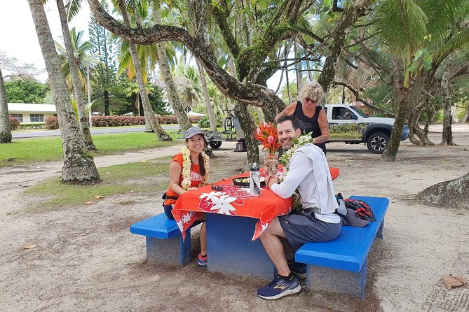 'Explore' Rarotonga Guided Bike Tour with Lunch and Swim - Arorangi: churches, gardens, and island stories