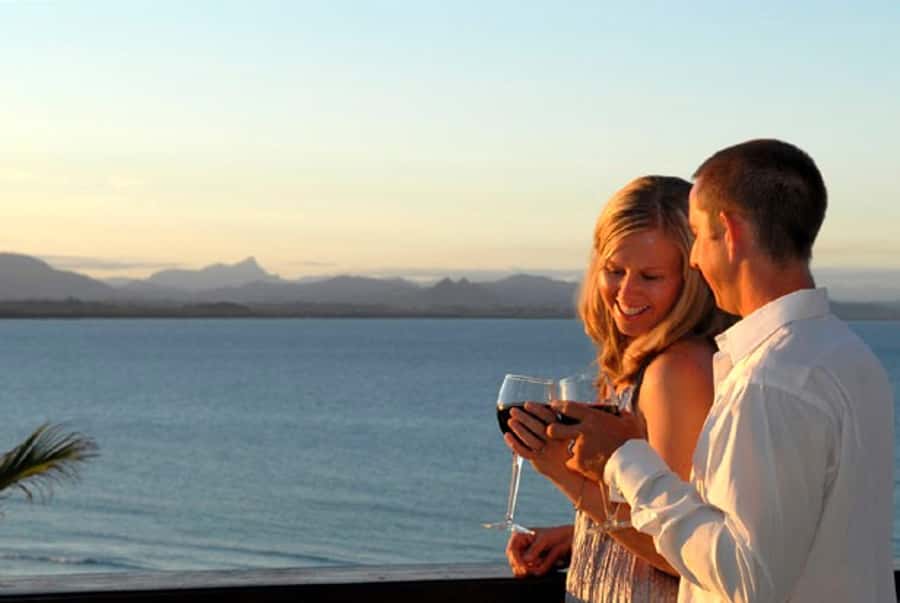 Fiji: Captain Cook Cruises Sunset Dinner Cruise - Fijian songs, dancing, and a relaxed show