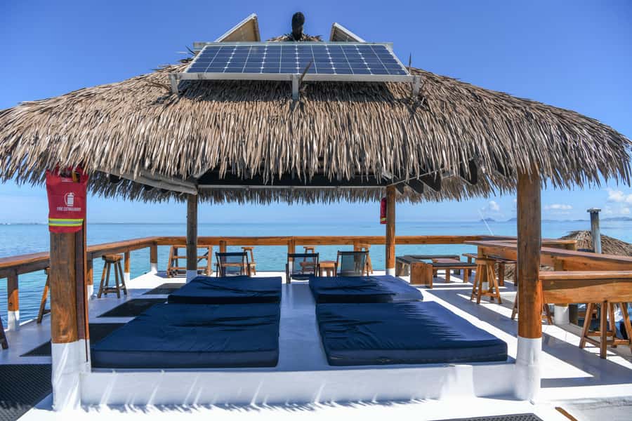 Fiji: Cloud 9 Floating Bar and Pizzeria Day Trip - Is $107 a fair price?