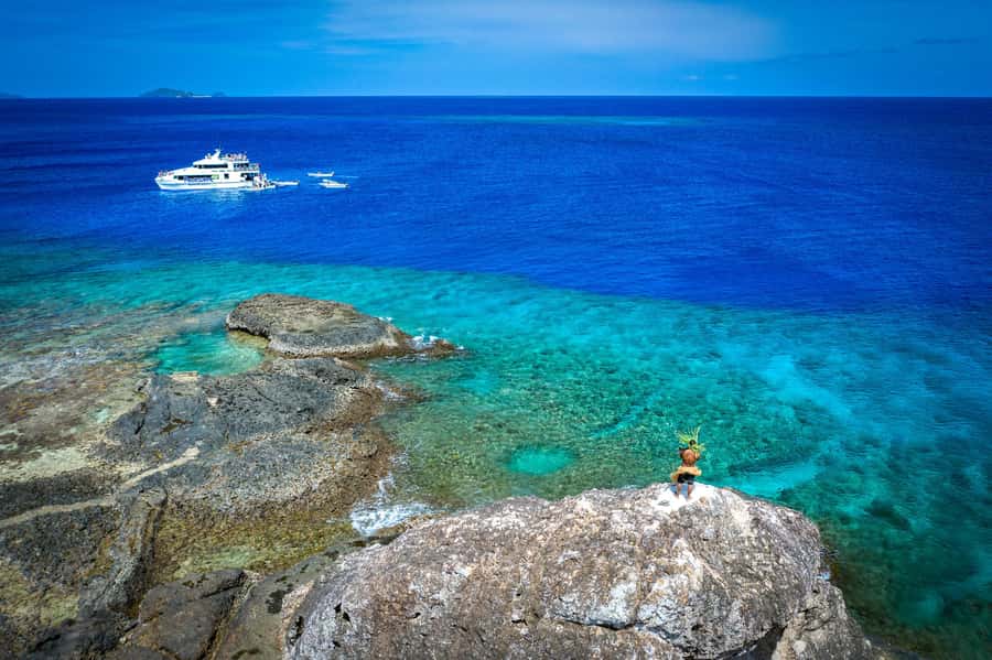 Fiji: Kuata Island Marine Conservation Experience Full Day - Exploring the intertidal zone at low tide