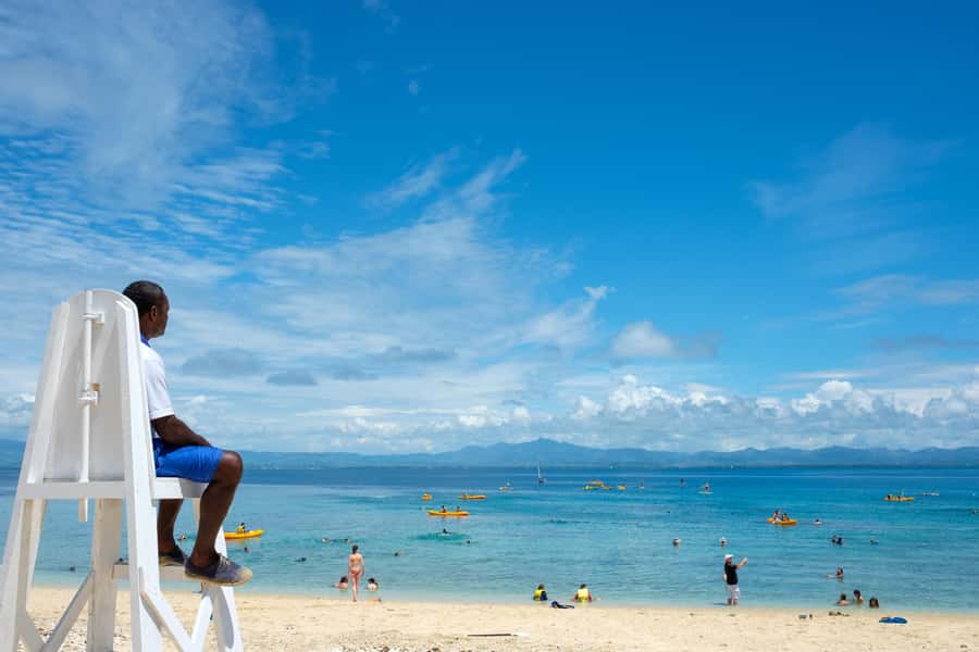 Fiji: South Sea Island Full Day Trip with Lunch & Drinks - A barbecue buffet with a Fijian meke