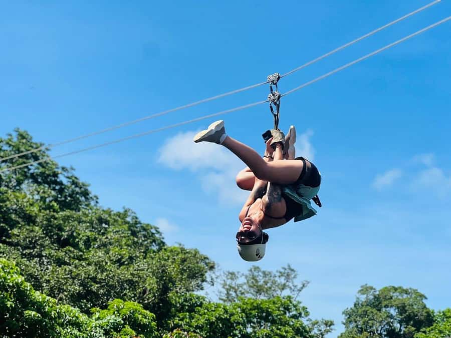 Fiji: Zipline Adventure and Cave Exploration - At a glance