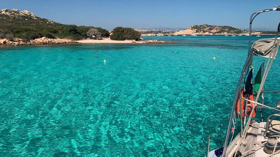From Palau: Catamaran tour in La Maddalena Archipelago - Spargi and the open-water stops
