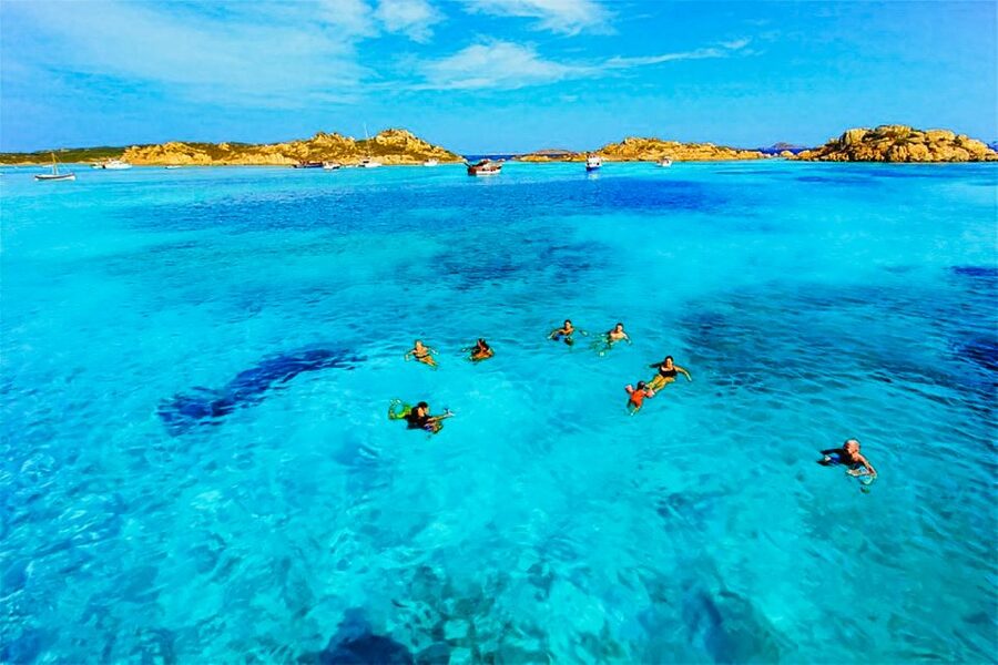 From Palau: La Maddalena Archipelago Day Tour by Boat - La Maddalena Town: A Short Walk Through the Harbor