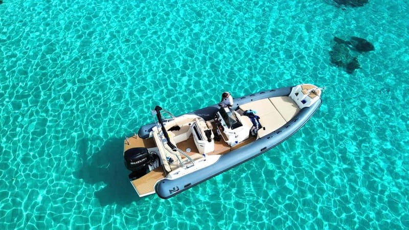 From Palau: Maddalena National Park Boat tour - Why a small boat makes such a difference