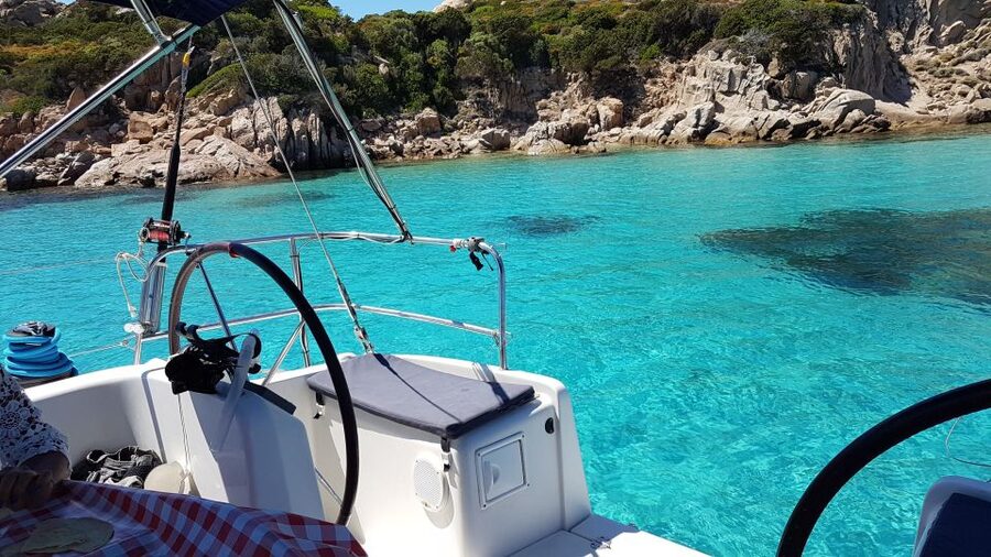From Palau: Sailboat tour in La Maddalena Archipelago - How the Crew Shapes the Day