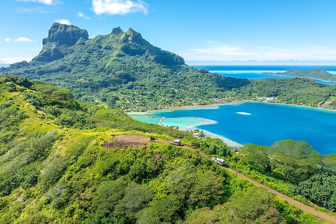 Full Day Combo 4X4 Adventure Tour & Motu FANFAN Pass with Buffet - Faanui: Marae, Plants, Fruit, and Pareos
