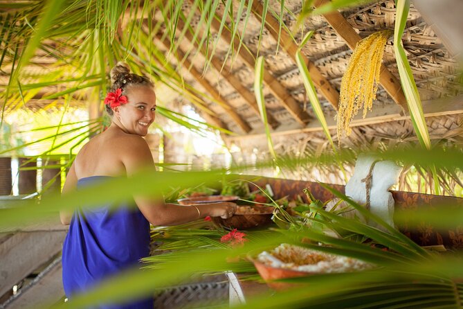 Full Day Lagoon Group Tour in Bora Bora with Lunch - The Guides Shape the Day