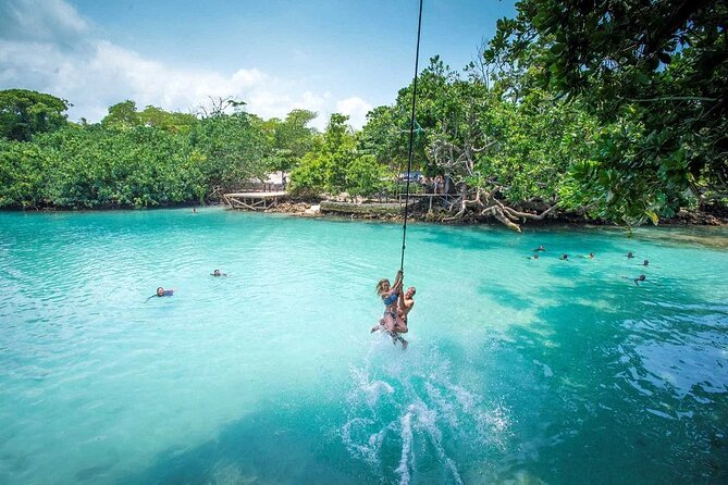 Full-Day Vanuatu Cultural, Blue Lagoon & Eden On The River Tour - Pickup, vehicles, and timing
