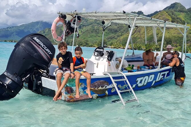 Half Day Private Boat Snorkeling Excursion Moorea - Cruising Cook’s Bay and Opunohu Bay