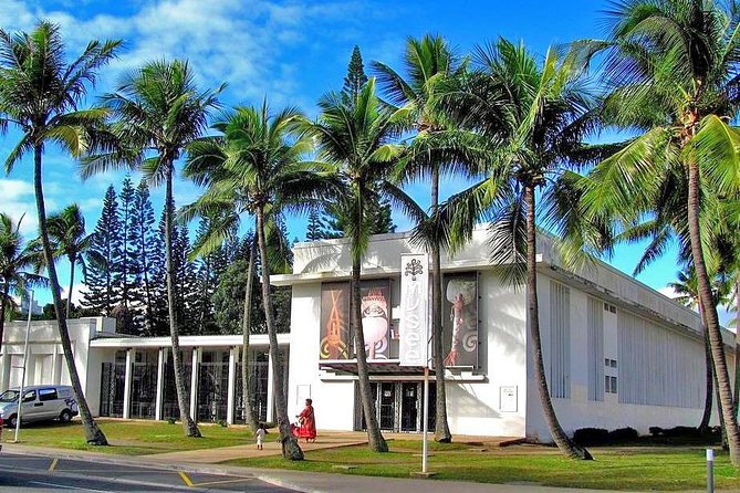Hop-On Hop-Off / HOHO / All Day Pass (return ticket's) - Stop 3: Baie des Citrons, Noumea’s Lemon Bay