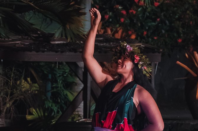 Island Show Fiafia Night @ Le Manumea Hotel - The cultural program before the fire