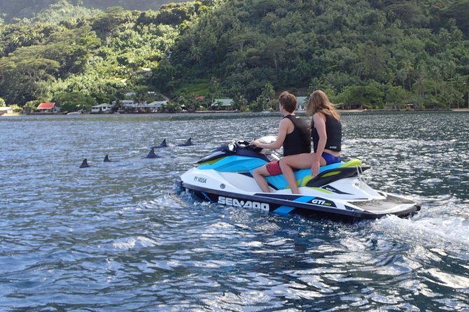 Jet-ski excursion 3 hrs Jet ski excursion to Moorea (single or two-seater) - Motu Tiahura and the coral garden