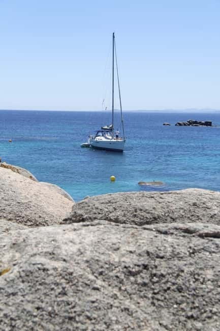 La Maddalena: daily sailing tour archipelago La Maddalena - Setting out from Palau or northern La Maddalena