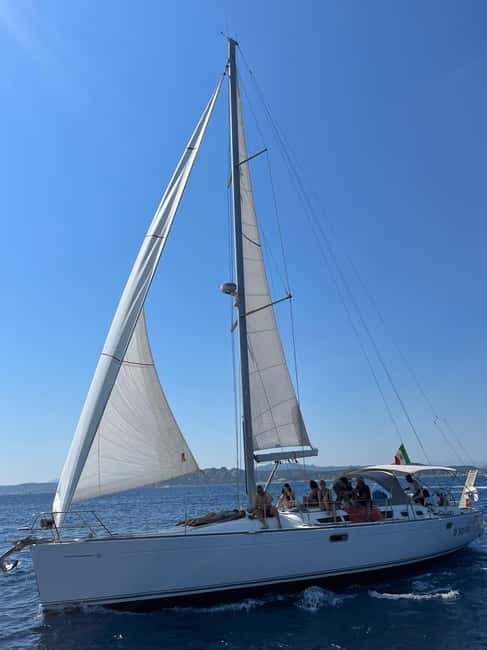 La Maddalena: daily sailing tour archipelago La Maddalena - Who will enjoy this day most