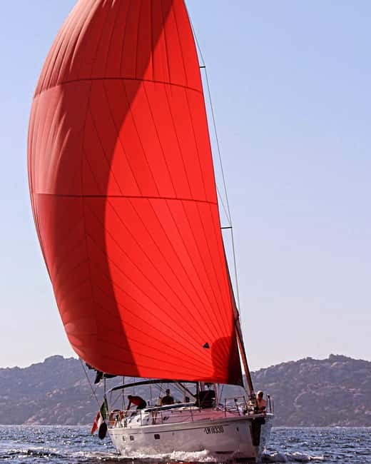 La Maddalena: Full-Day Sailing Trip - Spargi and the best beach time