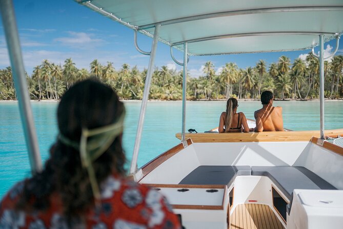 Lagoon Snorkeling Tour with Tahitian Oven Lunch in Bora Bora - A 9:00 am start on Bora Bora’s lagoon