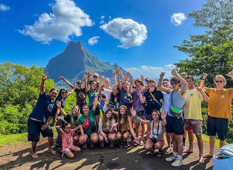 Moorea Cruise Ships: 4x4, Belvedere,Magic Mountain pineaple - Why this four-hour Moorea tour earns attention