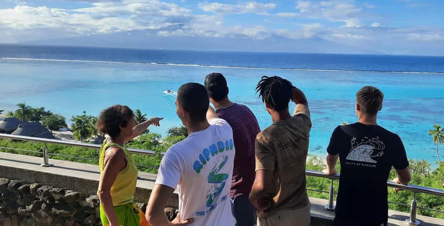 Moorea : Safari Nature and Culture Tour with local guide - Cook’s Bay and the story of early navigators