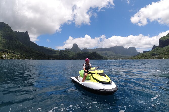 Moorea Solo or Twin 2 hours Jet Ski Tour - Riding toward Cook’s Bay