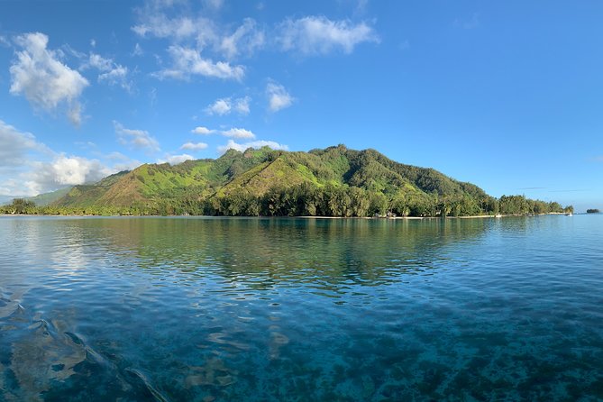 Moorea Sunset Boat Tour - The return after dark