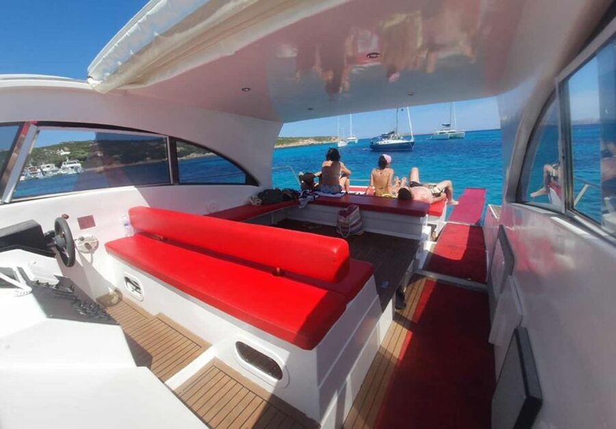 Palau: La Maddalena Archipelago Cruise with Lunch and Drinks - Santa Maria and the Tender Boat to the Beach