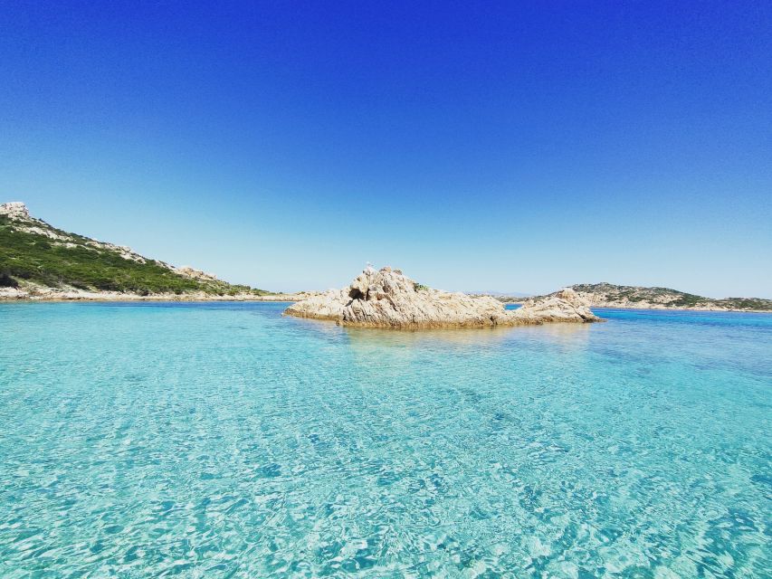 Palau: La Maddalena Archipelago Motorboat Tour with Lunch - Price, group size, and what you receive