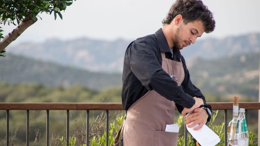 Palau: wine tasting in a Gallura winery - A small group keeps the visit personal