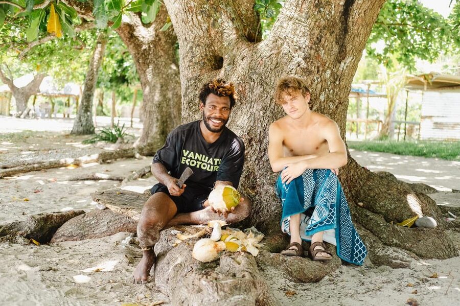 Pele Paradise: Full Day Tour from Port Vila - The road north from Port Vila
