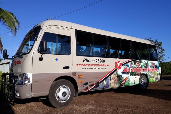 Port Vila Shuttle Airport Transfer to Port Vila Hotel - The airport meeting point and first few minutes